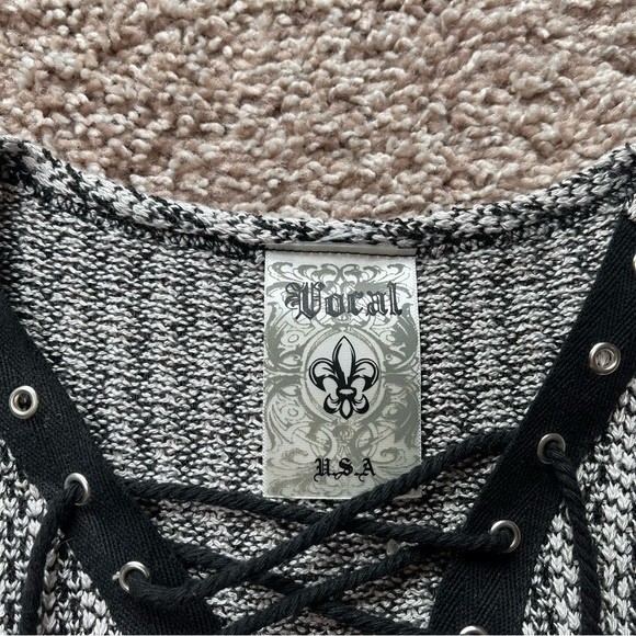 SOLD ✨ Vocal Longline Lace Up Rhinestone Short Sleeve - Picture 2 of 11